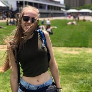 Meet your Posher, Christine